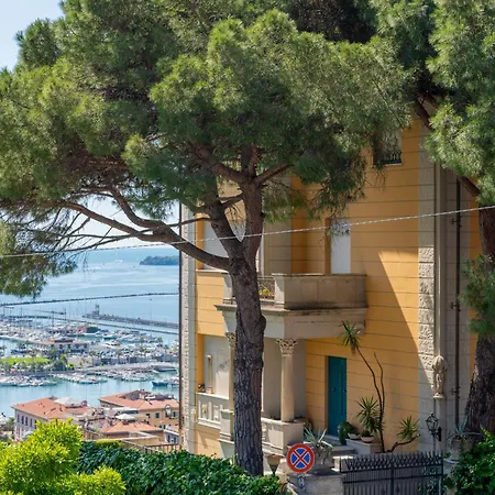 Hébergement de vacances ☆ Smart And Relax Flat ☆ Tiziana' S House - Homy 5 Terre